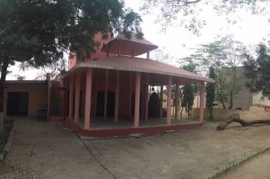 Tusiana Village, Greater Noida